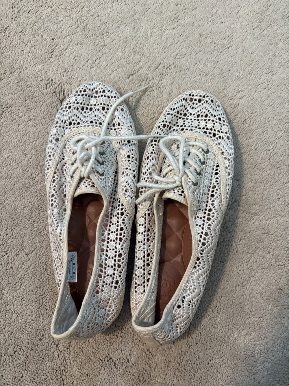Reef Women’s Crochet Lace Oxford Flats - Cream